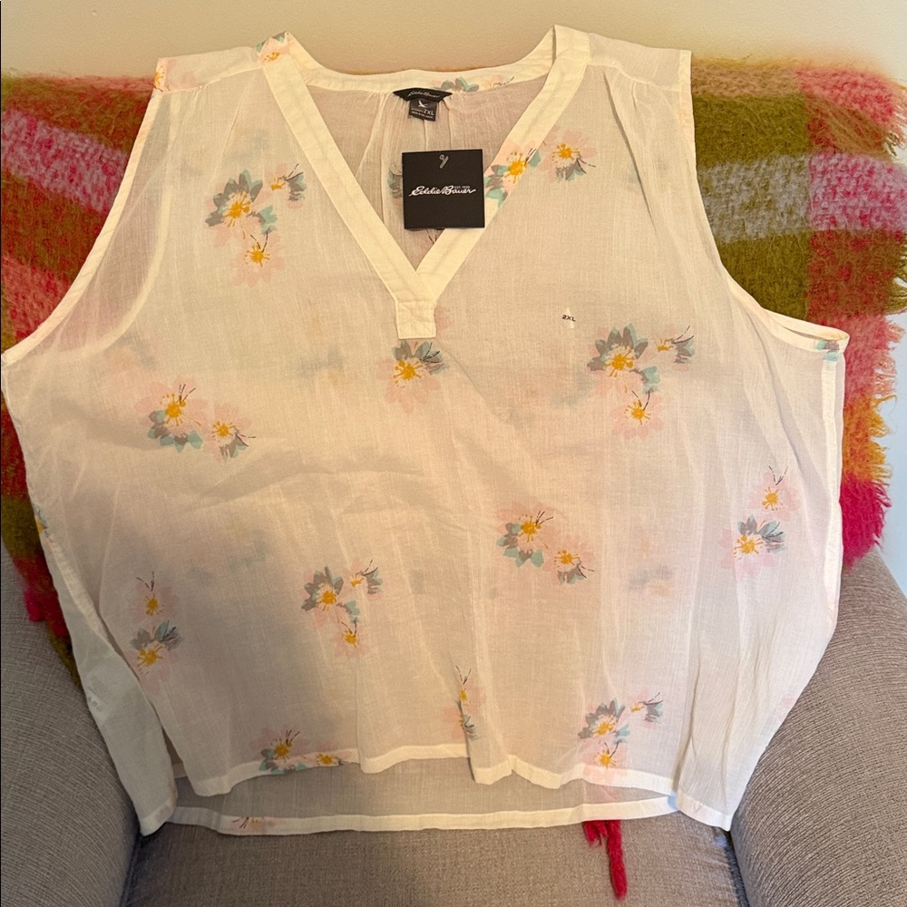 NWT Eddie Bauer Ivory Sleeveless V-Neck Top with Pastel Floral Print